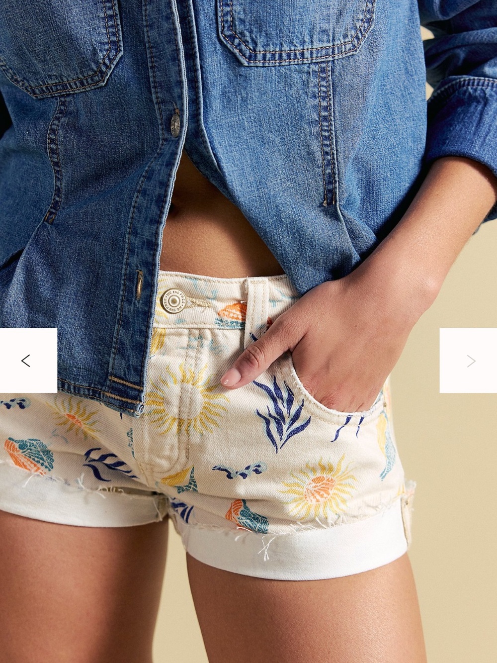 NWT🌷Free People We The Free Cali Cuffed Printed Shorts